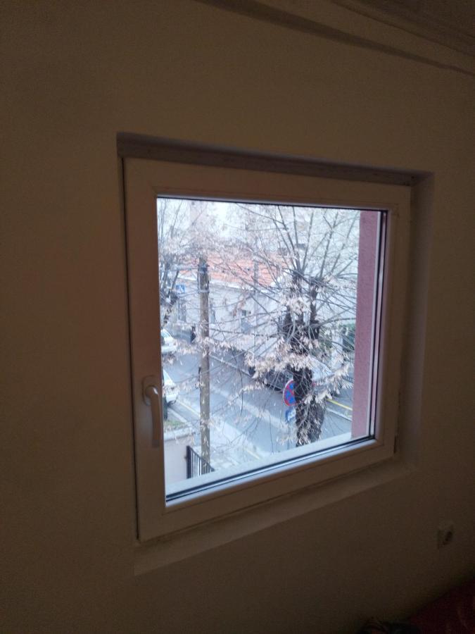 Small Apartment Private Bathroom Strong Wi-Fi Белград Екстериор снимка
