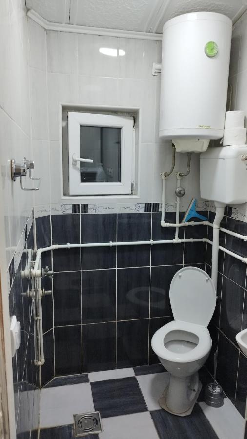 Small Apartment Private Bathroom Strong Wi-Fi Белград Екстериор снимка